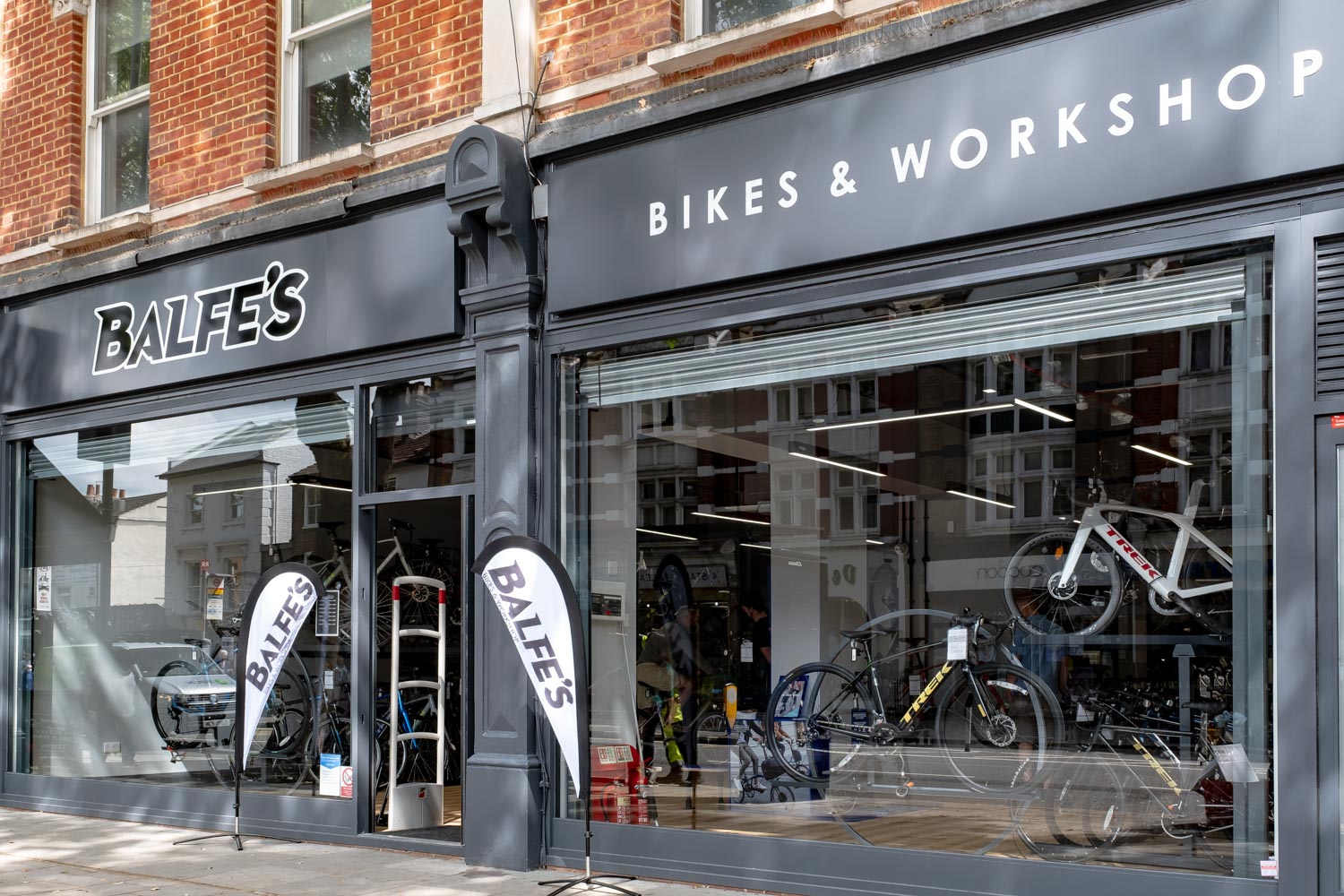 bike shop chiswell green